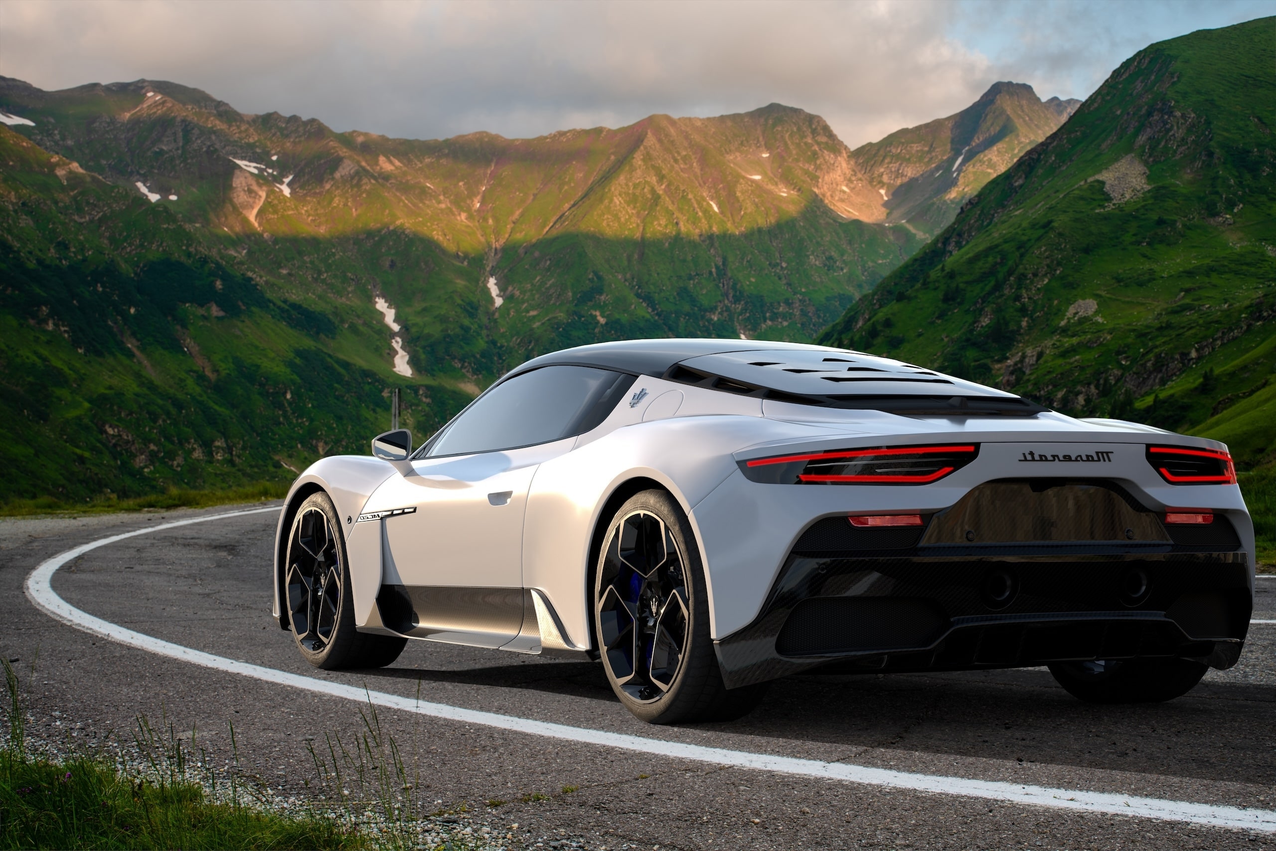 Noleggio Auto di Lusso in Costa Smeralda
